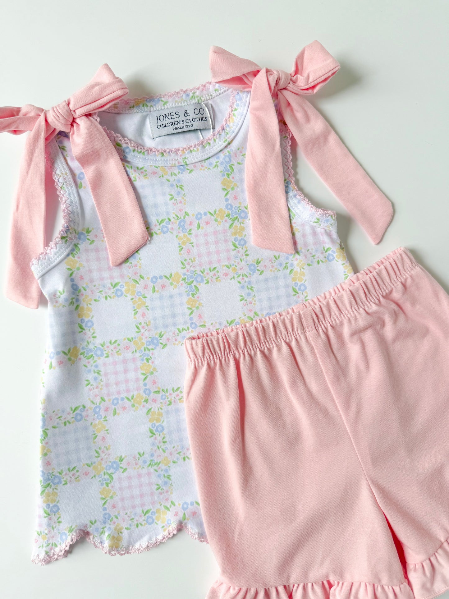 Pretty Patchwork Girl’s Short Set