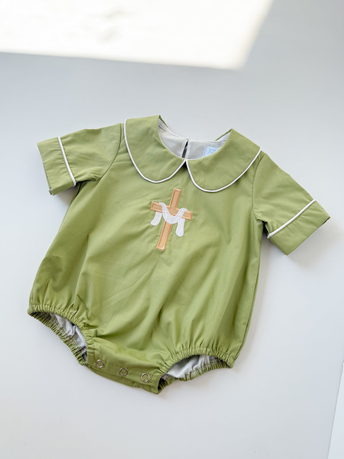 Fall Heirloom Cross Boy’s Bubble