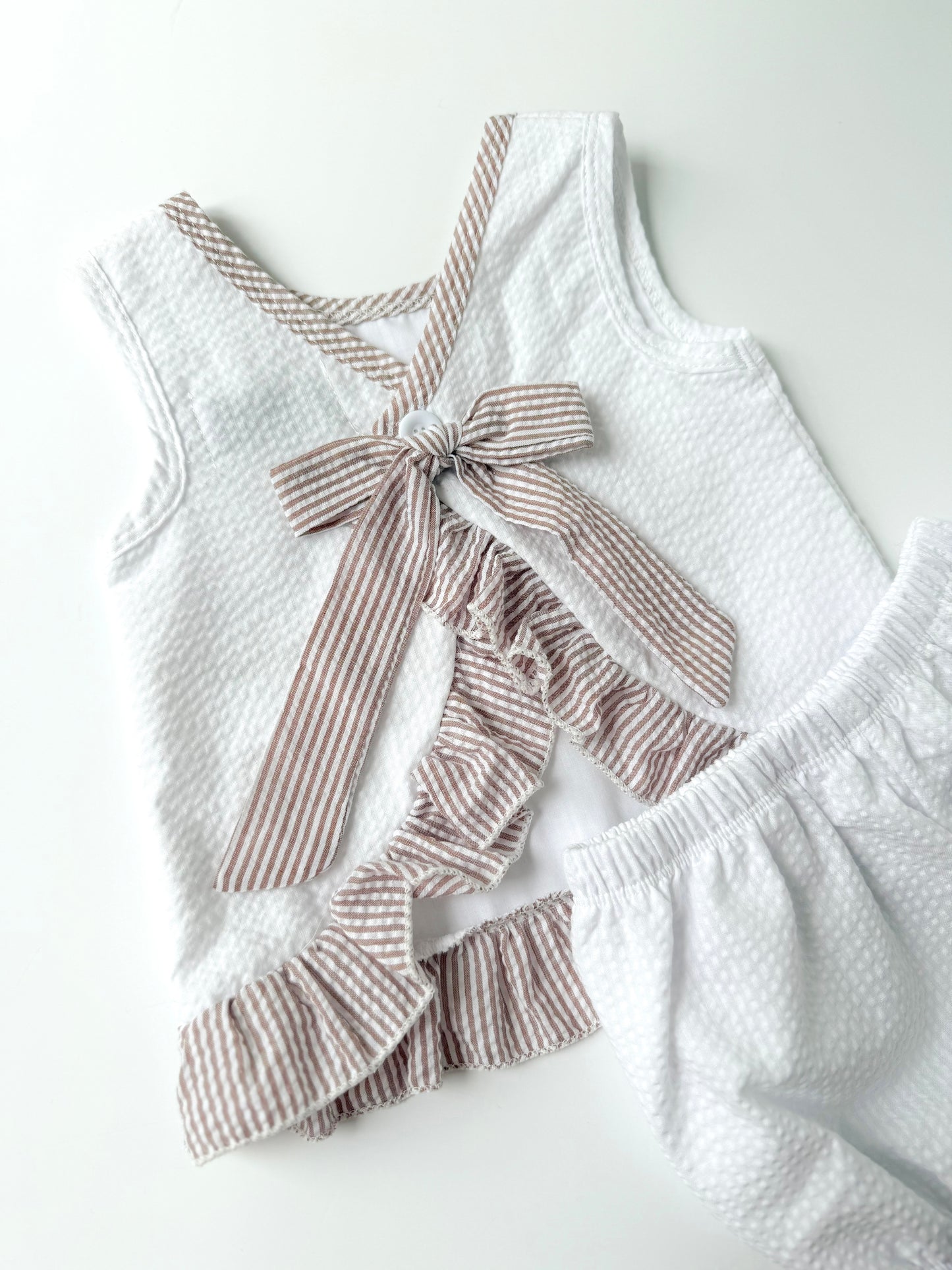Seersucker Shells Girl’s Bloomer Set