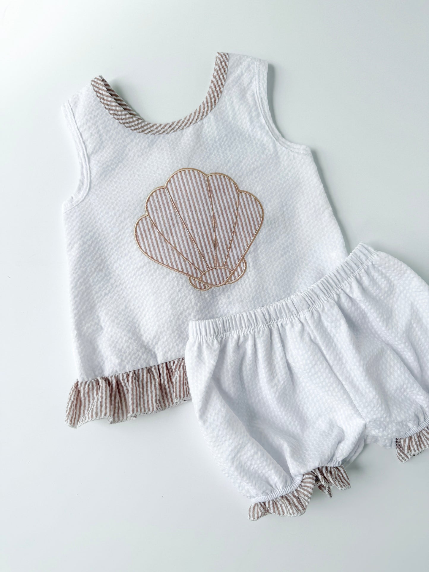 Seersucker Shells Girl’s Bloomer Set
