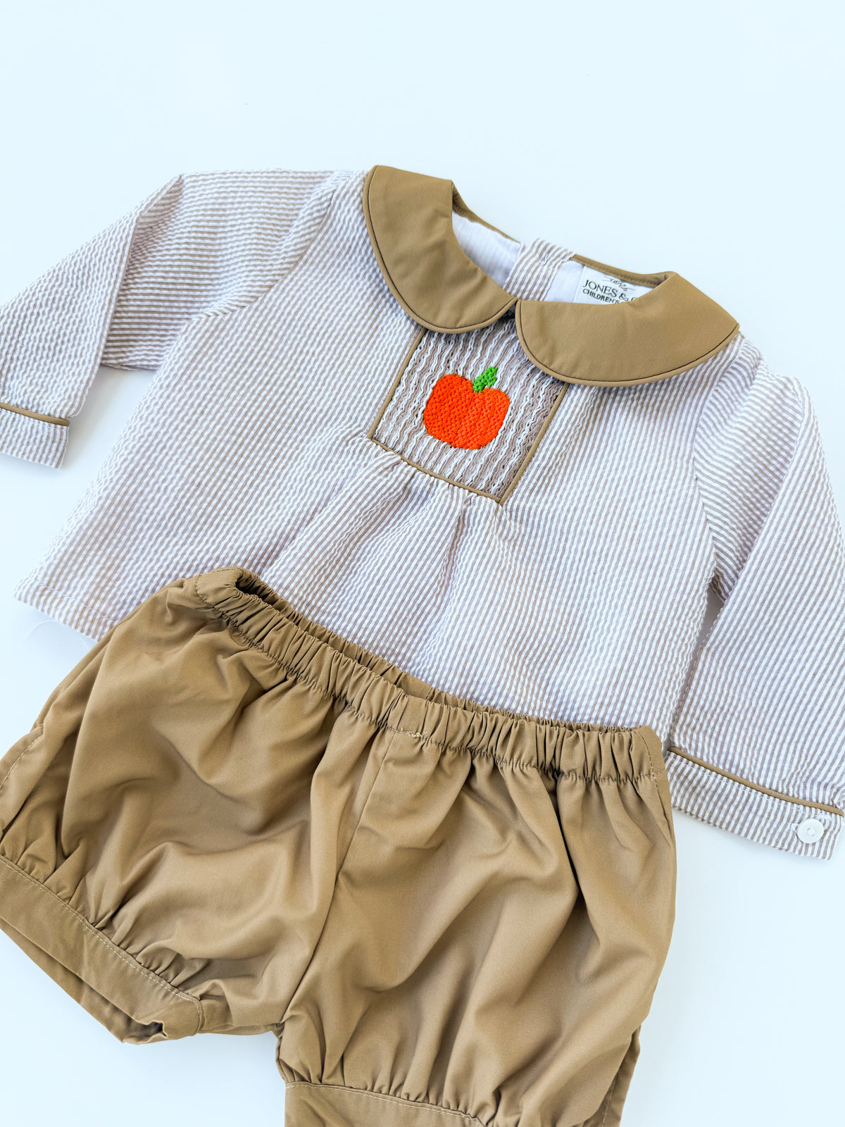 Seersucker Pumpkins Boy’s Collar Short Set