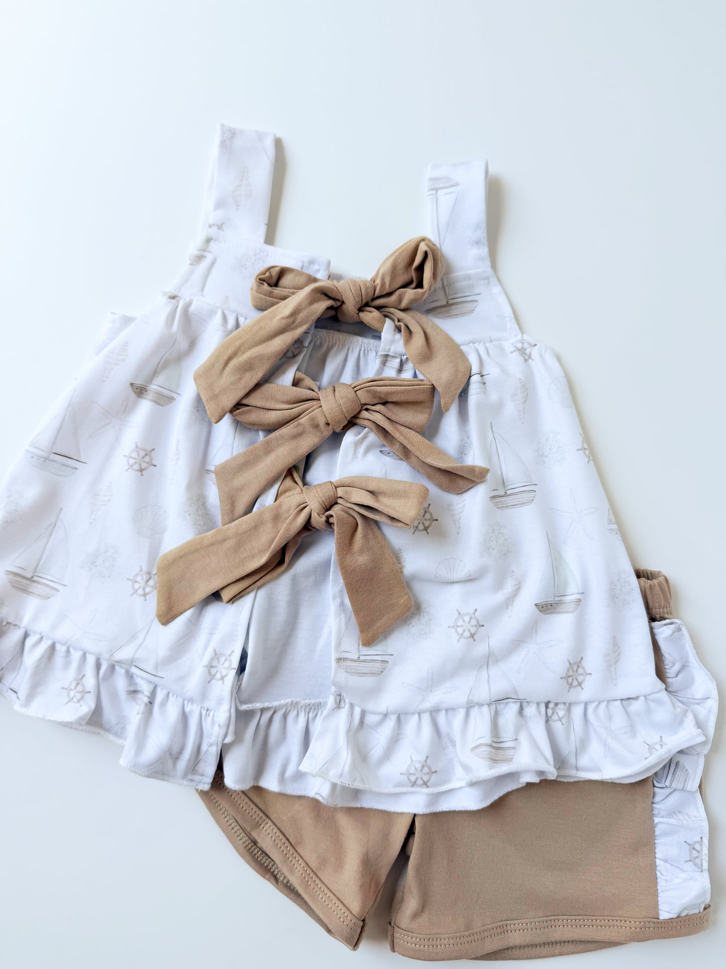 Seashells & Sailboats Girl’s Short Set