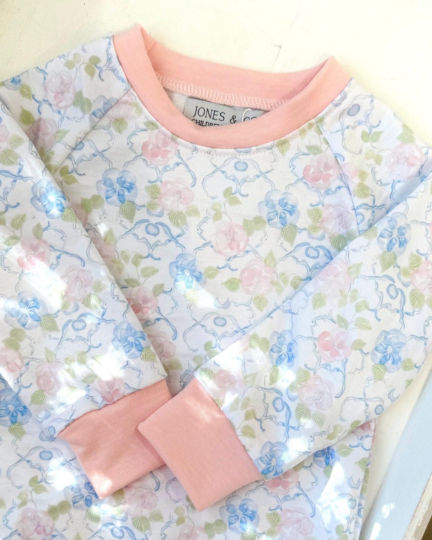 Spring Girl’s Crewneck